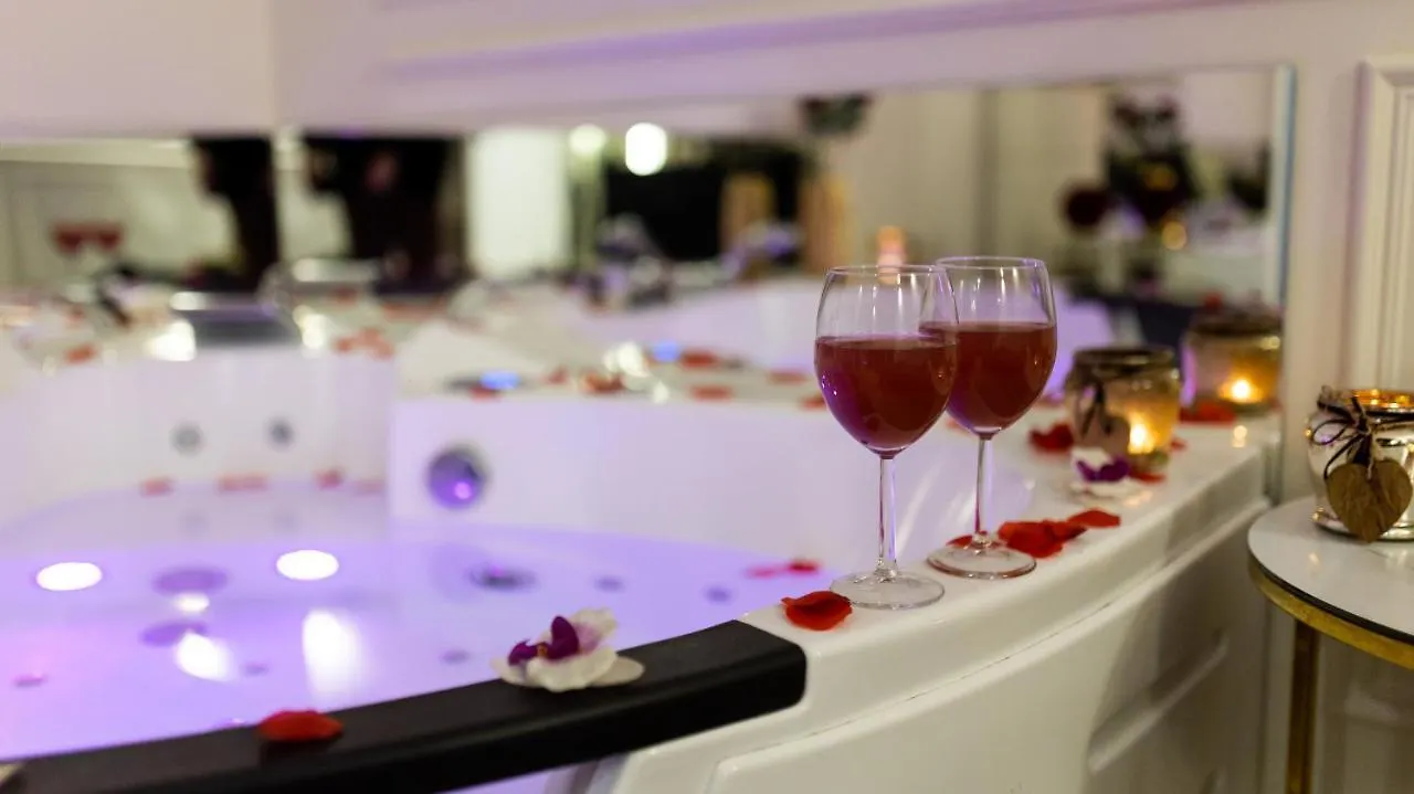 Vistula Boulevards Jacuzzi Apartment Kraków